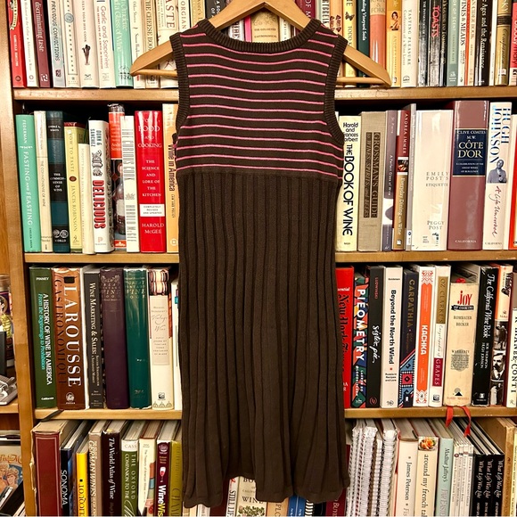 Hanna Andersson Brown Ribbed Pink Stripe Sleeveless Sweater Dress 8 EU 130 - Picture 6 of 7